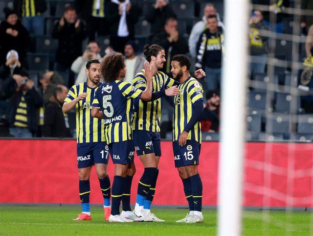 AA-20221220-29795395-29795392-FENERBAHCE_ISTANBULSPOR (Large)