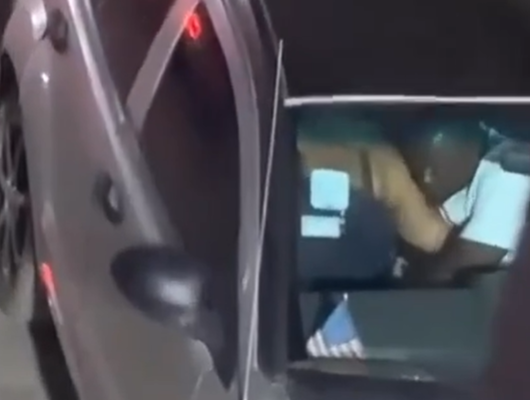 Taksici ve yolcusu araçta cinsel ilişkiye girdi! Güvenlik kamerası kaydetti