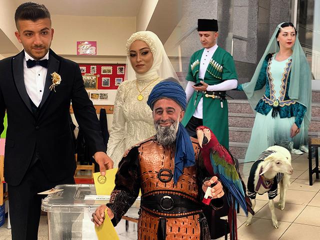 Görenleri şaşırttılar! Sandık başında renkli görüntüler
