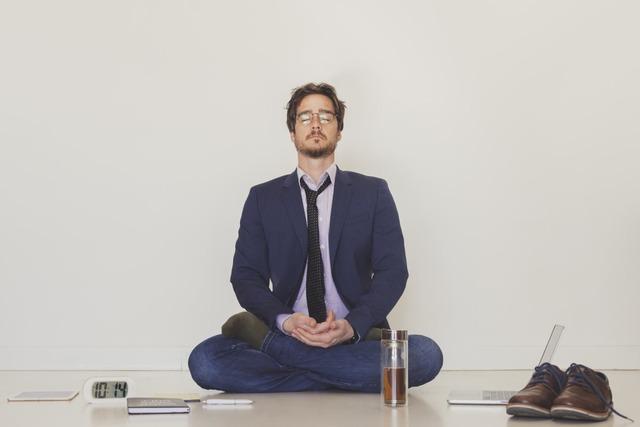 Ofiste-Yap%25C4%25B1lacak-Meditasyon-Hareketleri