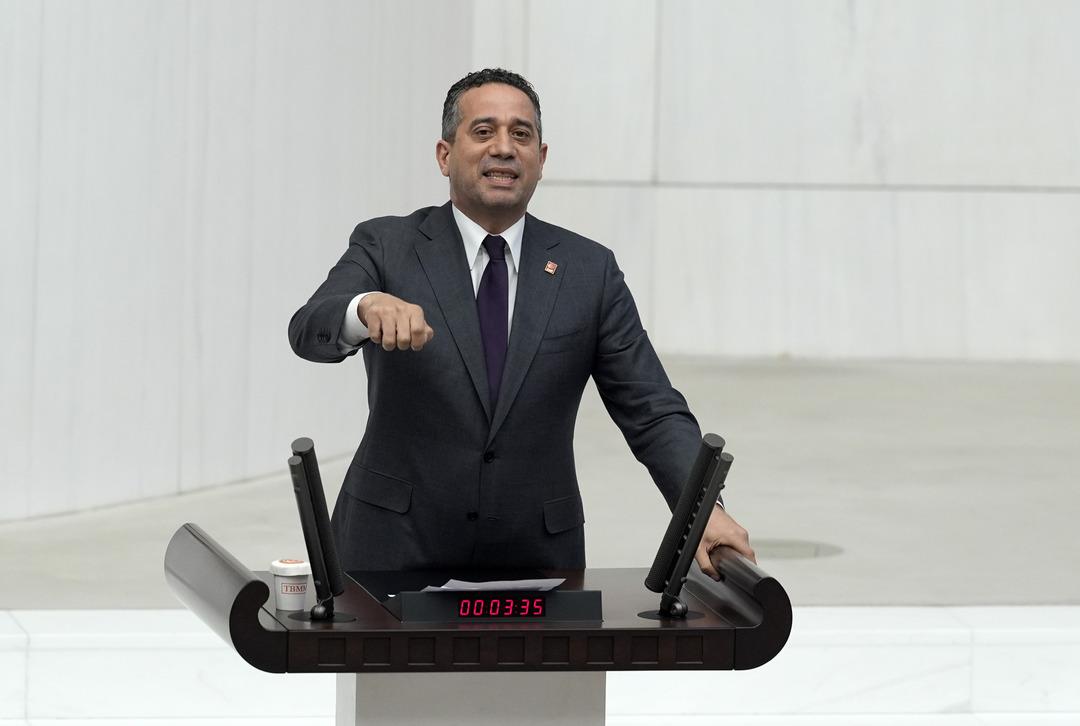 AA-20250319-37390047-37390038-TBMM_GENEL_KURULU_CHP_MILLETVEKILLERININ_KURSU_ISGALI_NEDENIYLE_KAPANDI