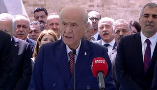 Bahçeli Ülkücü Şehitler Anıtı'nda! Geçirdiği rahatsızlık sonrası ilk açıklama