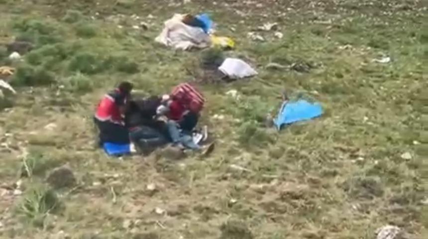 Van'da dağda bayılan çoban helikopterle kurtarıldı