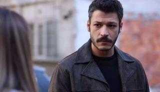 Saçlarını pembeye boyadı! Kimse inanamadı