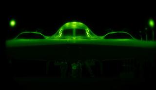 36 saat kesintisiz uçuş yapmışlardı! ABD, İran'a saldıran B-2 bombardıman uçaklarının görüntülerini paylaştı