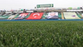 Eski Süper Lig ekibinin suları kesildi! Çimler kurudu...